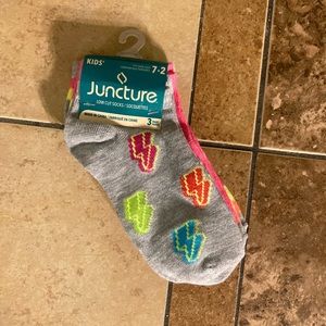 Kids lightning bolt socks 3 pack